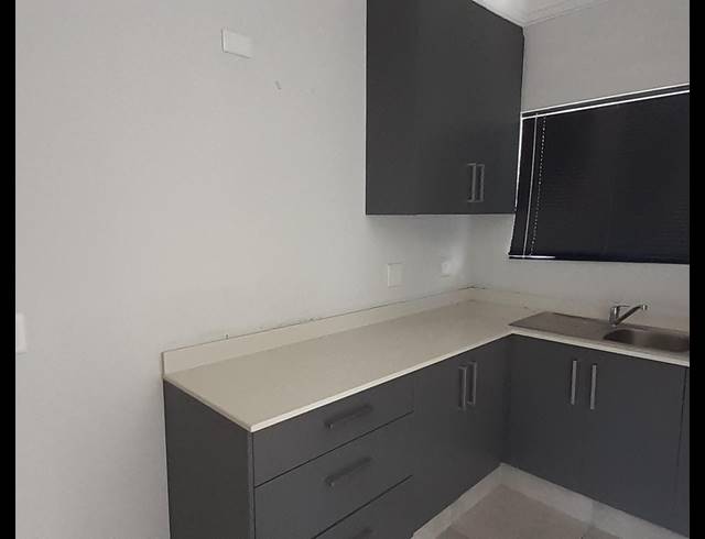 940M² OFFICE FOR SALE IN CAMBRIDGE